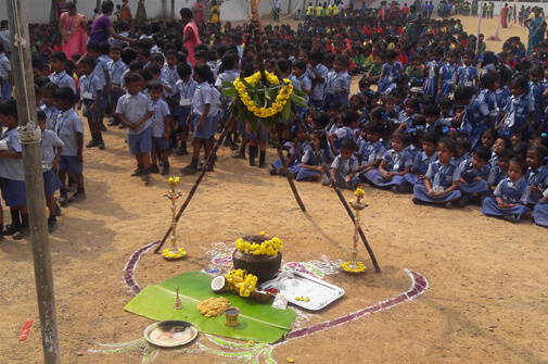 Sairam Matric Hr. Sec. School (Tambaram) Celebrated Pongal in school campus on 12.01.17
